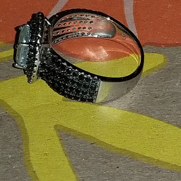 Brazilian Aquamarine and Black Spinal set in .925 - Picture 2 of 5